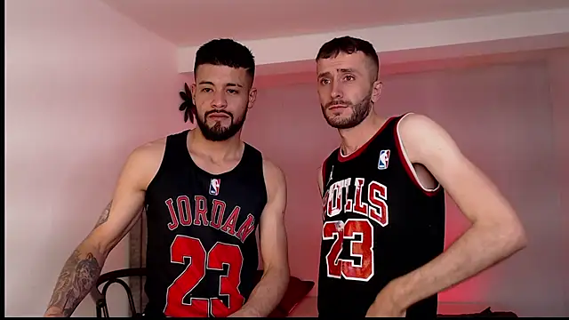 Snapshot of evil_boys_77 chatting on 10.05.25 evil boys 77 online show from 10.05.25