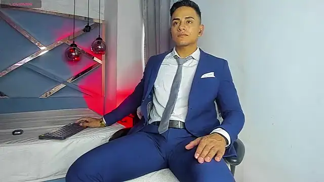 Snapshot of Lucii_fer_ chatting on 03.06.26 Lucii fer online show from 03.06.26