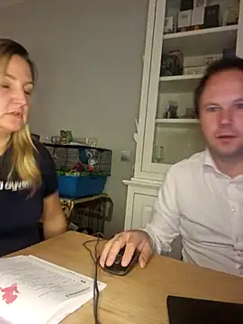 Snapshot of CoupleKitty chatting on 10.22.25 CoupleKitty online show from 10.22.25