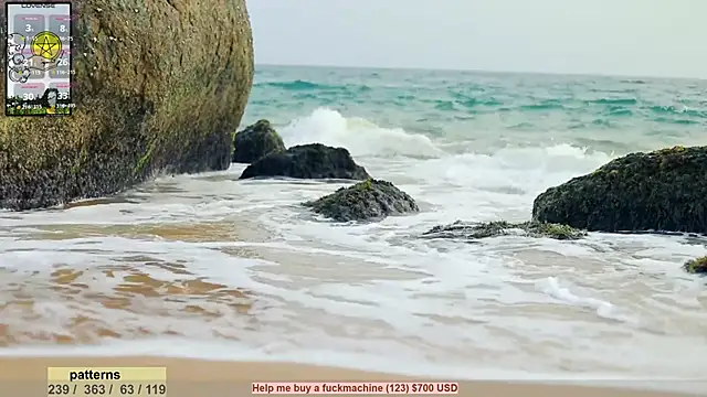 Snapshot of _sex_in_paradise_ chatting on 02.11.25 sex in paradise online show from 02.11.25