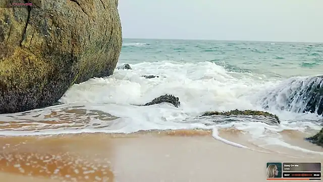 Snapshot of _sex_in_paradise_ chatting on 10.20.25 sex in paradise online show from 10.20.25