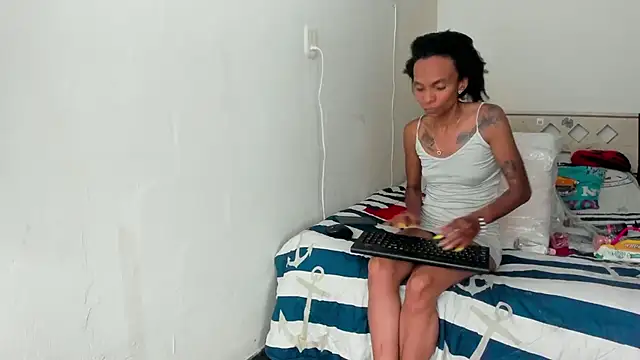 Snapshot of Brianrosex chatting on 03.06.25 Brianrosex online show from 03.06.25