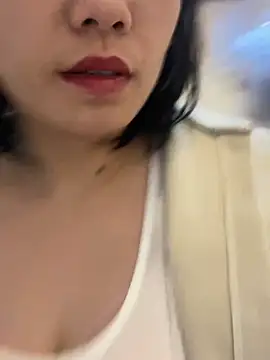 Snapshot of Bella0815 chatting on 12.26.24 Bella0815 online show from 12.26.24