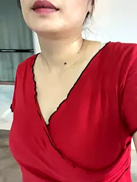 Snapshot of Bella0815 chatting on 09.19.25 Bella0815 online show from 09.19.25