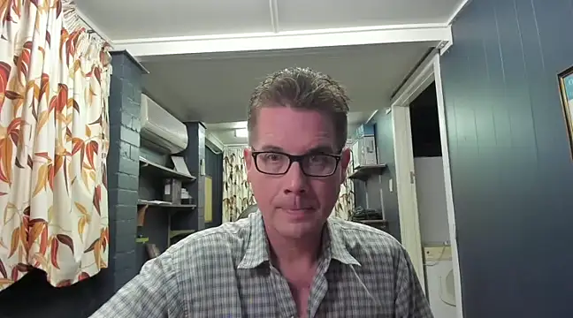 tilobinder online show from 12.20.24