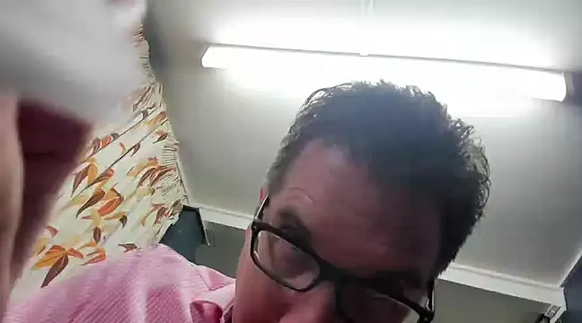 tilobinder online show from 01.23.25