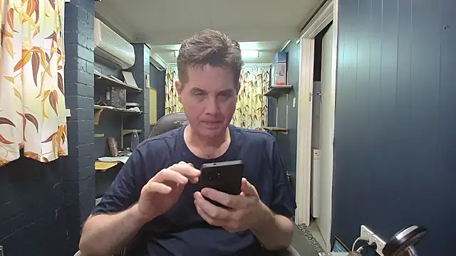 tilobinder online show from 02.18.26