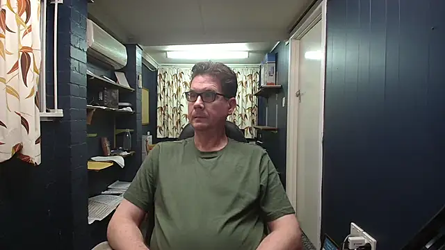 tilobinder online show from 02.26.26