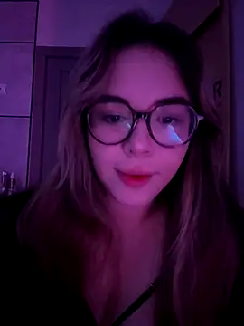 CutiePie3 online show from 10.03.25