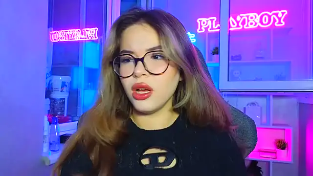 CutiePie3 online show from 10.06.25