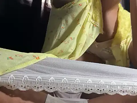 Snapshot of AssDolly chatting on 09.11.25 AssDolly online show from 09.11.25