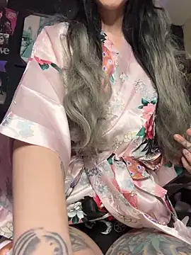 MissMidnightUK online show from 03.08.26