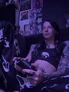MissMidnightUK online show from 06.20.26