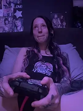 MissMidnightUK online show from 06.25.26