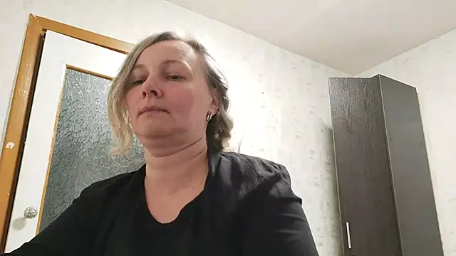 EdithManning online show from 05.13.26