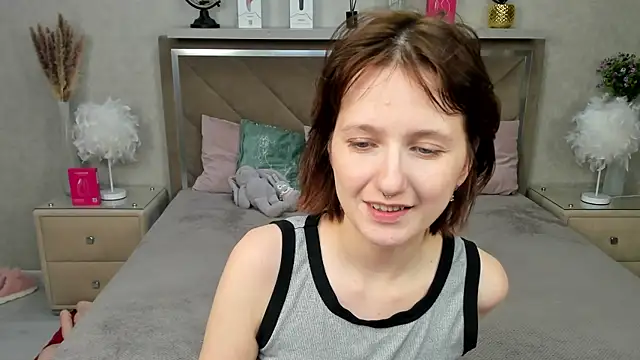 MiaKarlos online show from 06.22.26