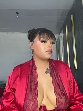 Snapshot of Naughty-Mel chatting on 02.07.26 Naughty-Mel online show from 02.07.26