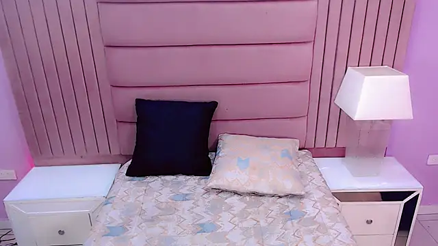 SexyValeriaa online show from 01.10.25