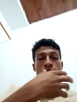 wolf james123 online show from 01.07.25