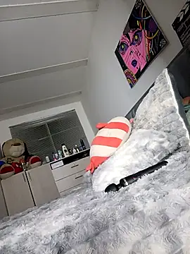 Snapshot of MissAfroditha chatting on 12.16.25 MissAfroditha online show from 12.16.25