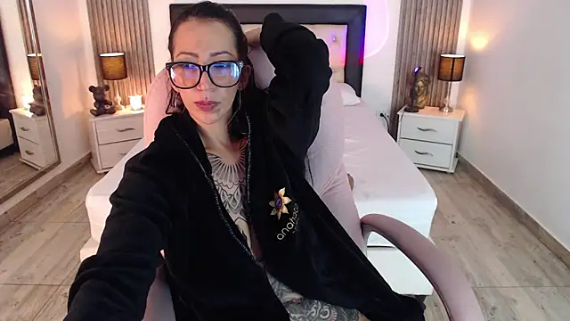 Sam mansson66 online show from 02.17.25