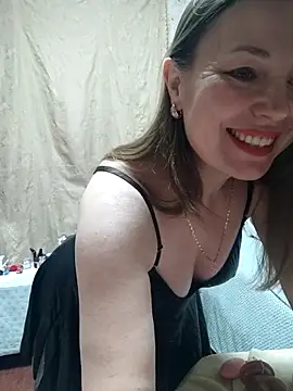 Snapshot of VselenaSun402 chatting on 03.28.26 VselenaSun402 online show from 03.28.26