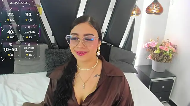 antonelllepiercee online show from 11.28.25