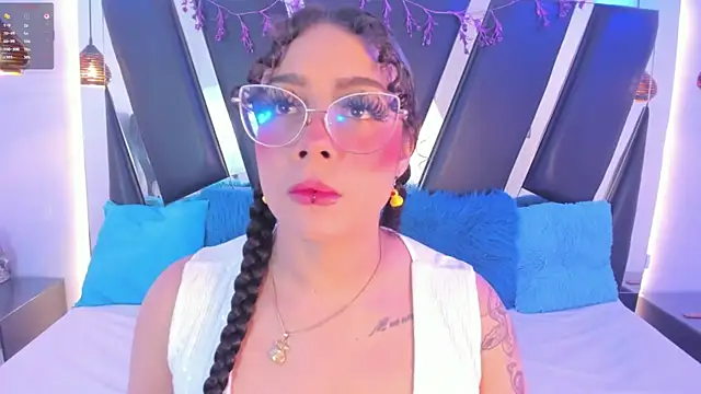 antonelllepiercee online show from 06.23.26