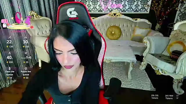 Snapshot of AllWay chatting on 11.11.25 AllWay online show from 11.11.25