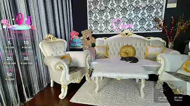 Snapshot of AllWay chatting on 12.02.25 AllWay online show from 12.02.25