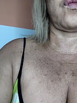 Kasandra Ho online show from 02.13.25