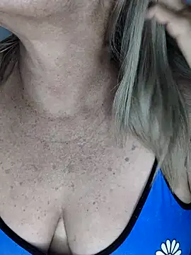 Kasandra Ho online show from 03.15.25