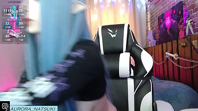 Aurora Natsuki online show from 12.25.24