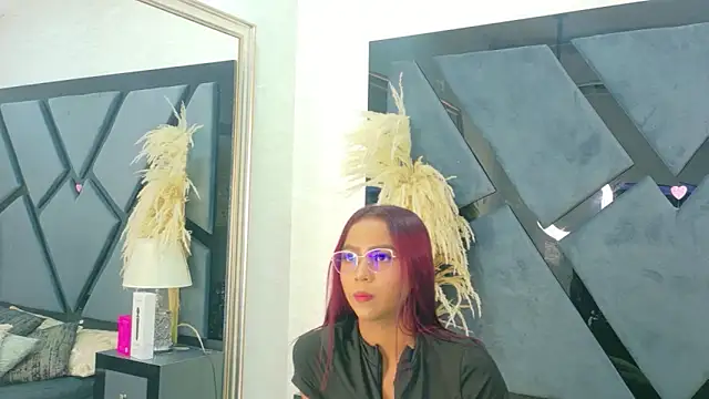 LucyLeah online show from 06.05.26