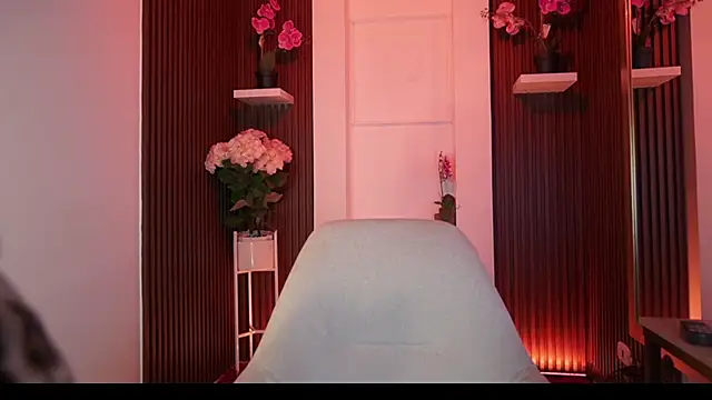 CattleyaScaly online show from 10.20.25