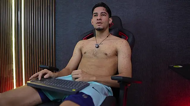 Snapshot of JakeMoxley chatting on 02.14.26 JakeMoxley online show from 02.14.26