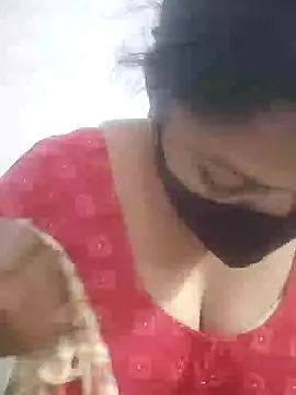 Snapshot of Ramya-Lovely chatting on 12.19.24 Ramya-Lovely online show from 12.19.24