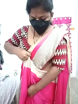 Snapshot of Ramya-Lovely chatting on 01.31.25 Ramya-Lovely online show from 01.31.25