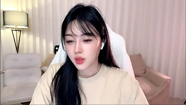 Snapshot of K-moumou chatting on 05.07.26 K-moumou online show from 05.07.26