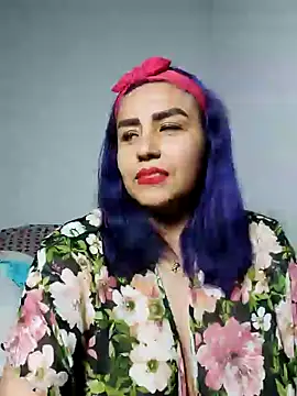 Viiooleetaas online show from 01.02.25