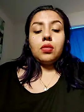 Viiooleetaas online show from 03.04.25