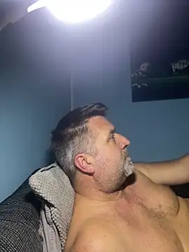 Snapshot of Haariglang chatting on 01.29.25 Haariglang online show from 01.29.25