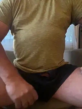 Snapshot of Haariglang chatting on 09.29.25 Haariglang online show from 09.29.25