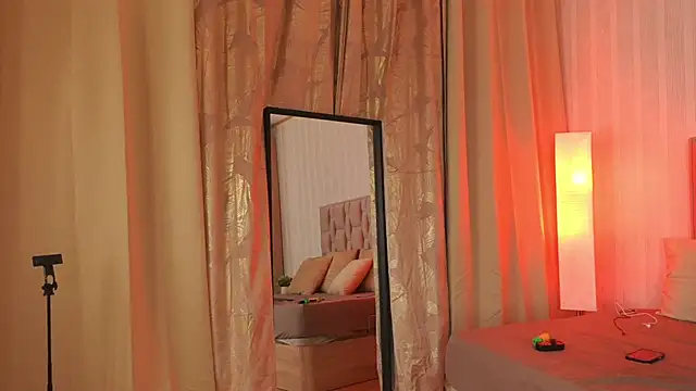 GabyRios online show from 12.14.25