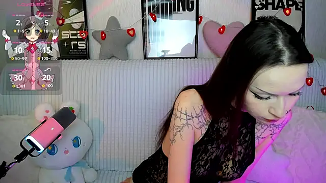 KittiMissi online show from 05.02.26