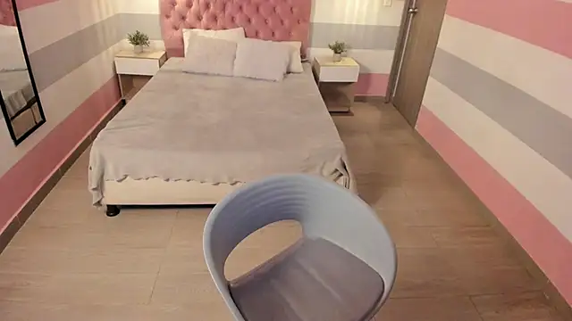 Carol Pinter online show from 02.07.25