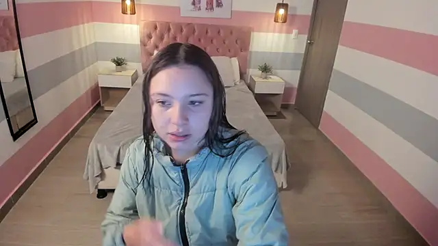 Carol Pinter online show from 02.12.25