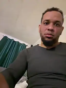 Snapshot of kelin17 chatting on 03.17.25 kelin17 online show from 03.17.25