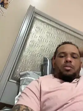 Snapshot of kelin17 chatting on 03.22.25 kelin17 online show from 03.22.25