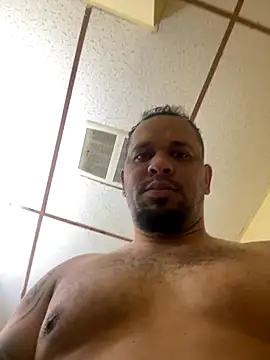 Snapshot of kelin17 chatting on 10.04.25 kelin17 online show from 10.04.25